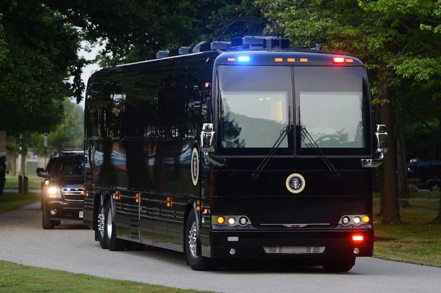  Prevost H3-45 VIP 2004 года  (фото 4 из 4)